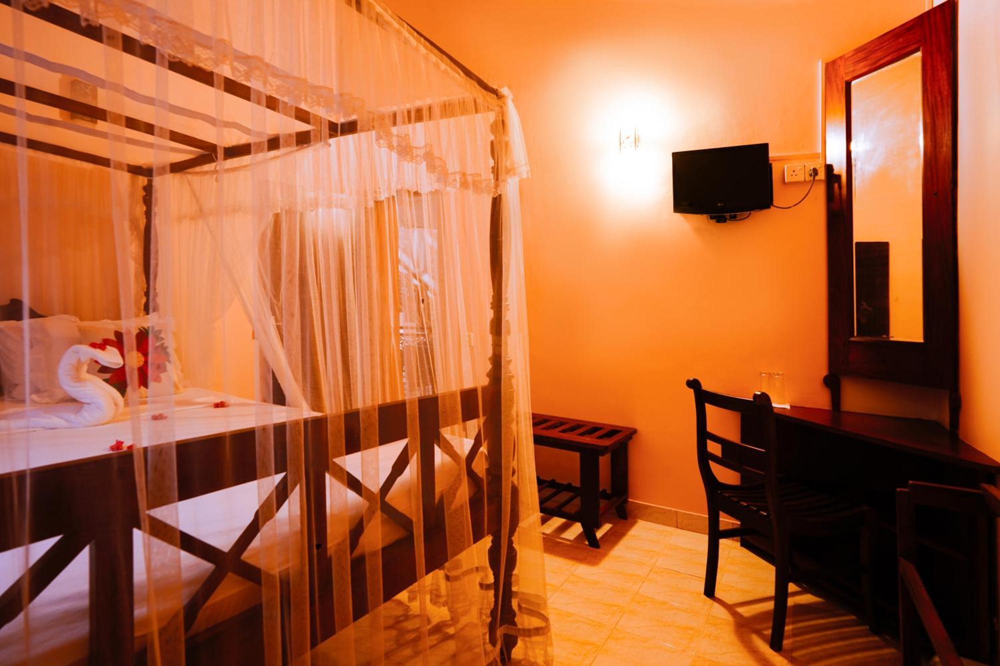 Frangipani Motel Galle Zewnętrze zdjęcie