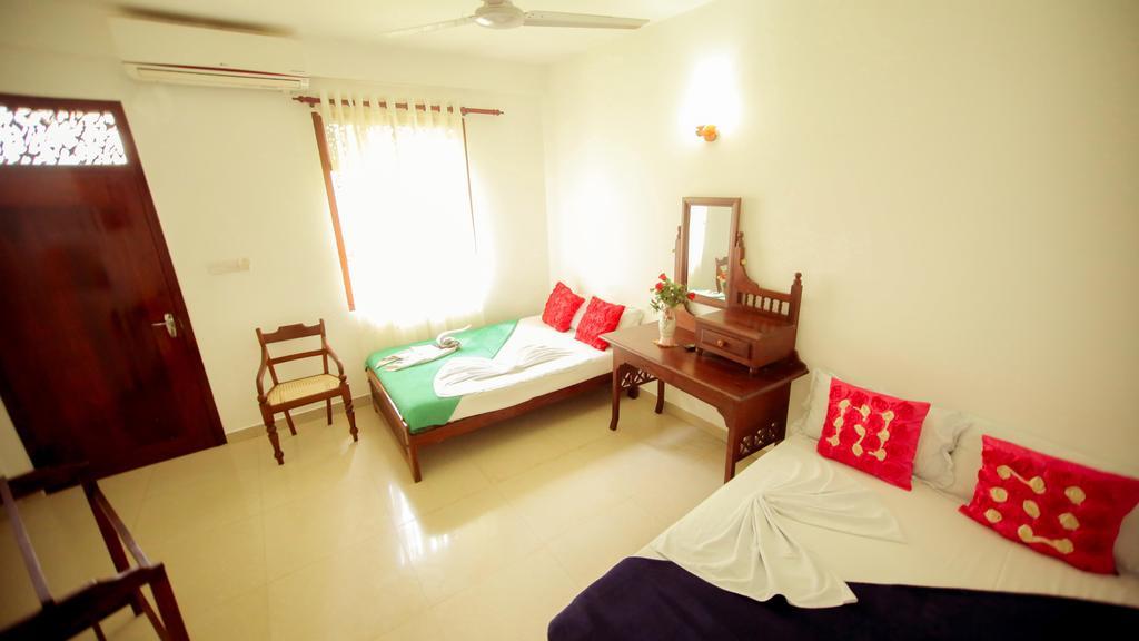 Frangipani Motel Galle Zewnętrze zdjęcie